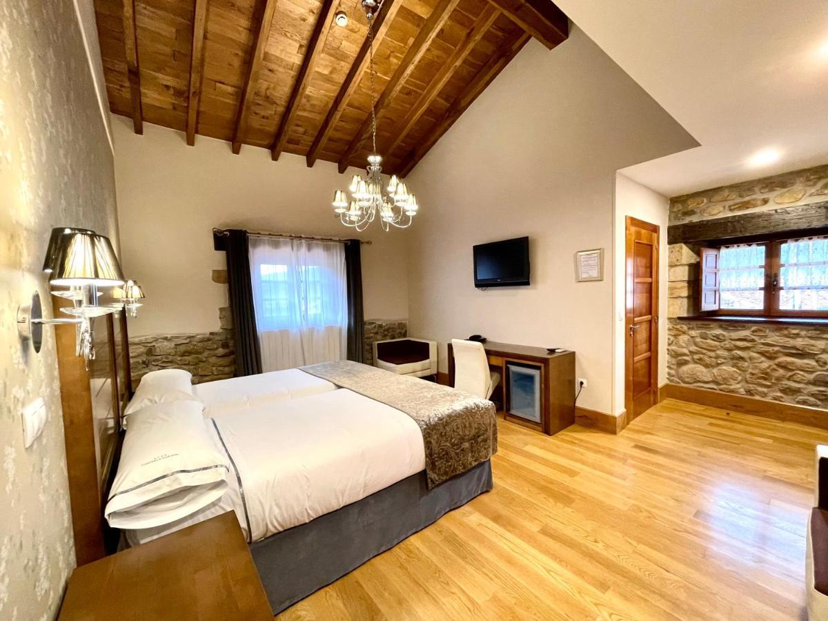 Akla Hotel Suites Valles Pasiegos Saro Luaran gambar