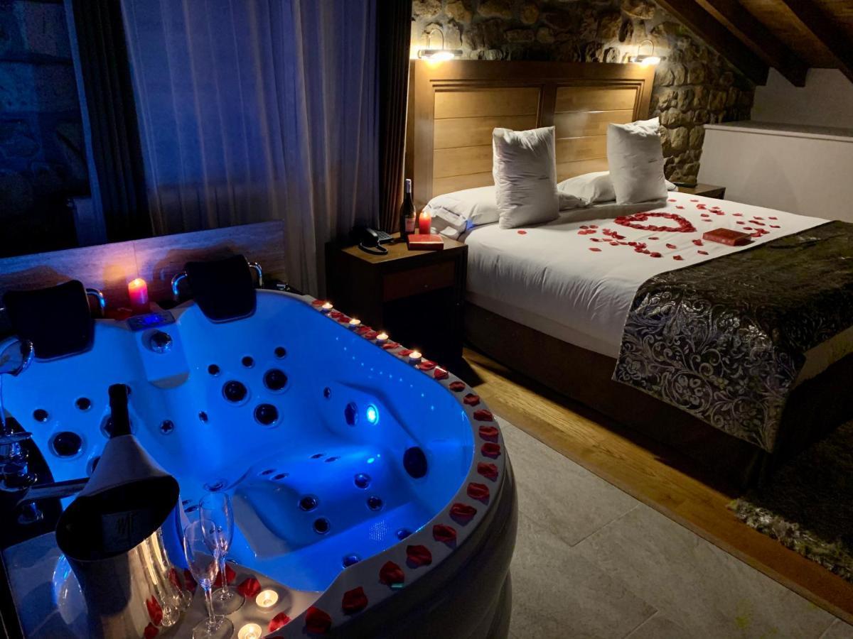 Akla Hotel Suites Valles Pasiegos Saro Luaran gambar